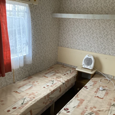 rabota-v-anglii-na-klubnicnoi-ferme