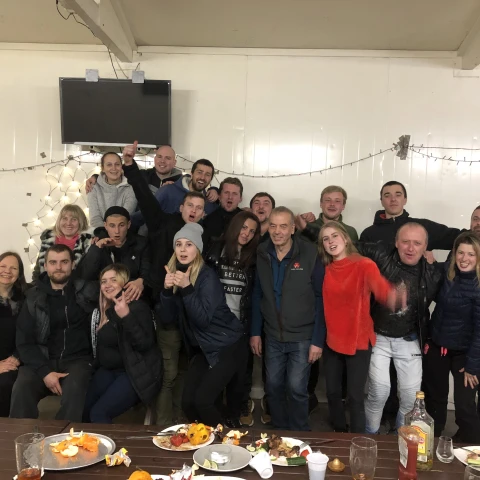 rabota-v-anglii-na-klubnicnoi-ferme