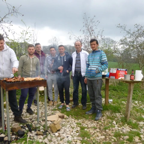 sbor-maliny-i-klubniki-a-takze-drugie-vidy-rabot-na-ferme-v-velikobritanii